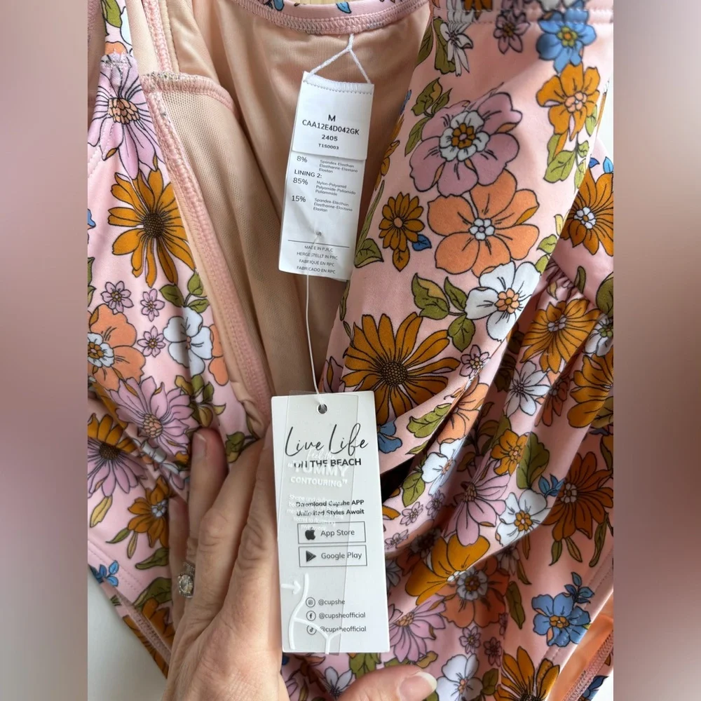 Cupshe Floral Cutout Swimsuit in Pink and Orange - Picture 6 of 7